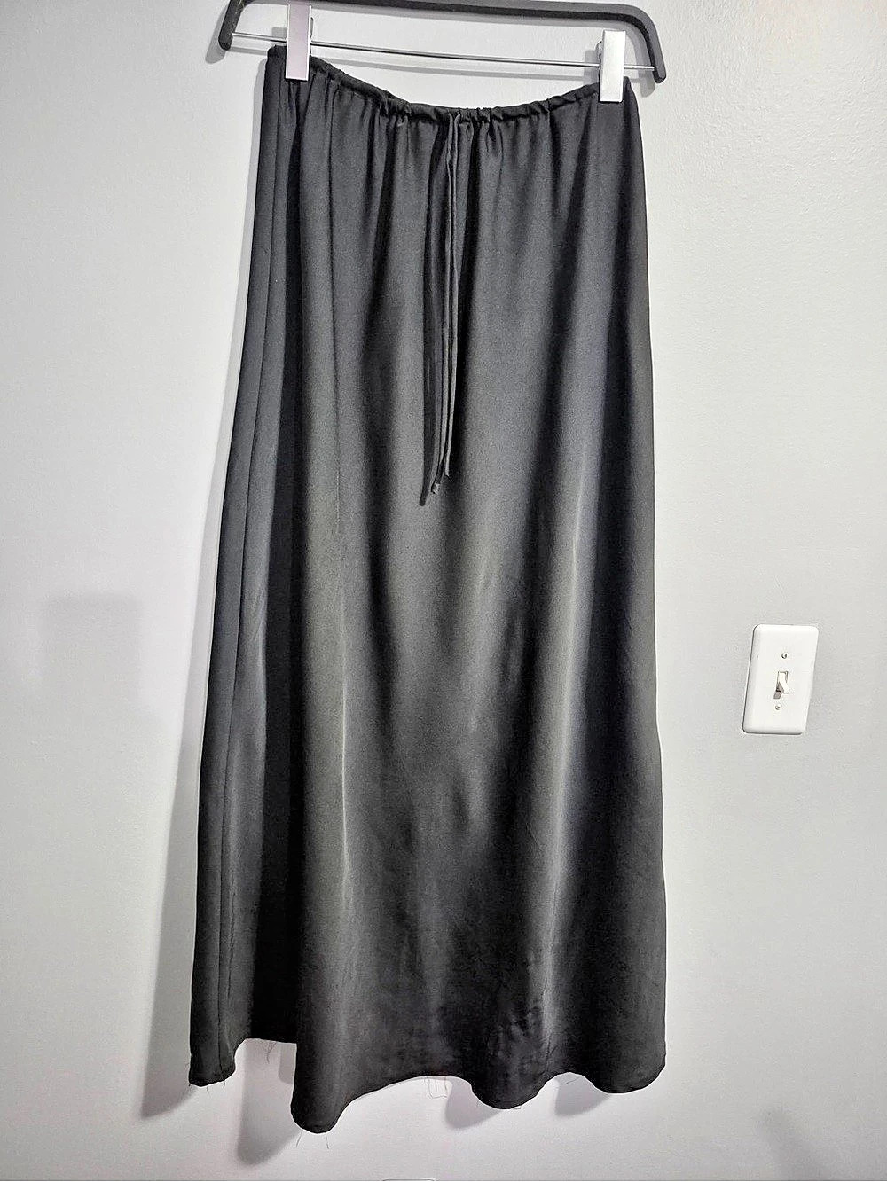 Dissh Black Maxi quiet luxary simple bohemian slip polyester Skirt Size 8